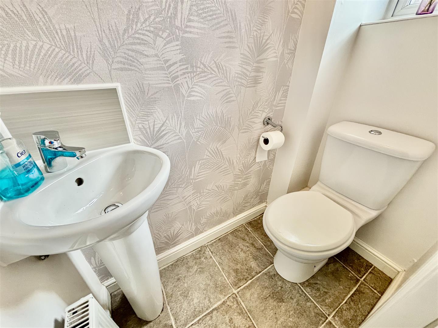 Bryn Derwen, Sketty, Swansea, SA2 9GX